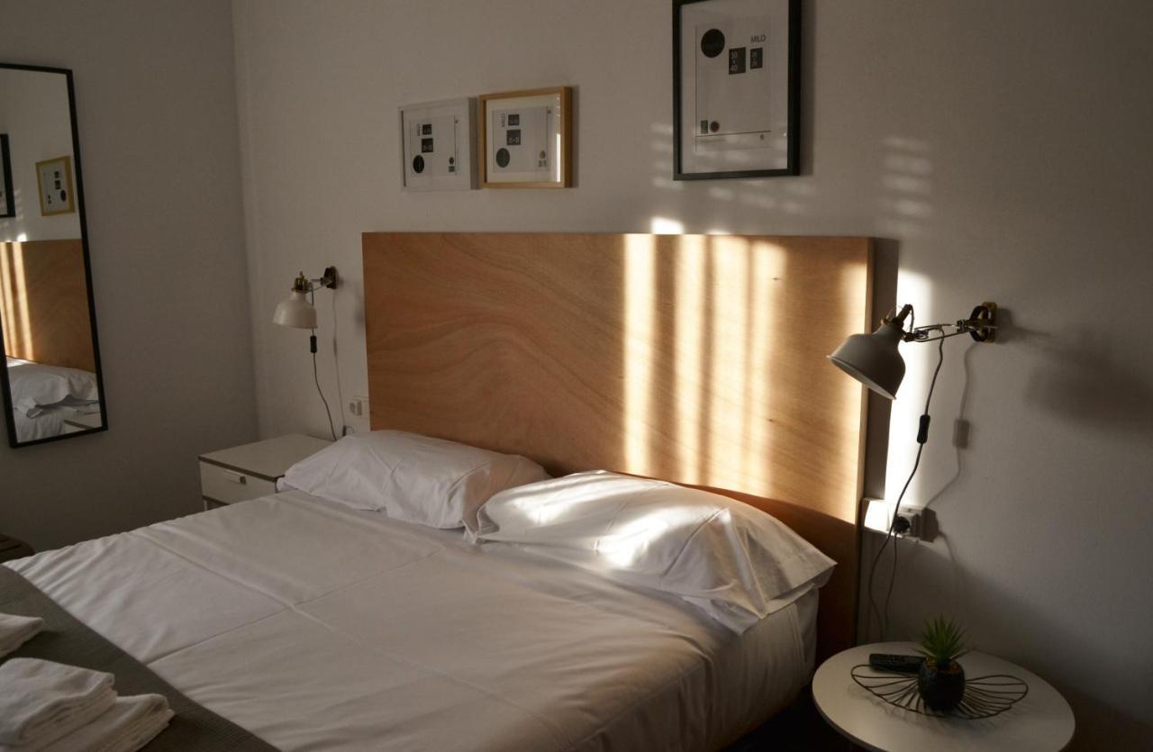 Tres Puentes Anguiano Apartamentos Y Hostal Zewnętrze zdjęcie