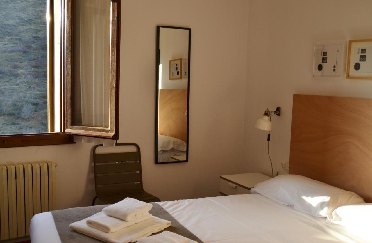 Tres Puentes Anguiano Apartamentos Y Hostal Zewnętrze zdjęcie