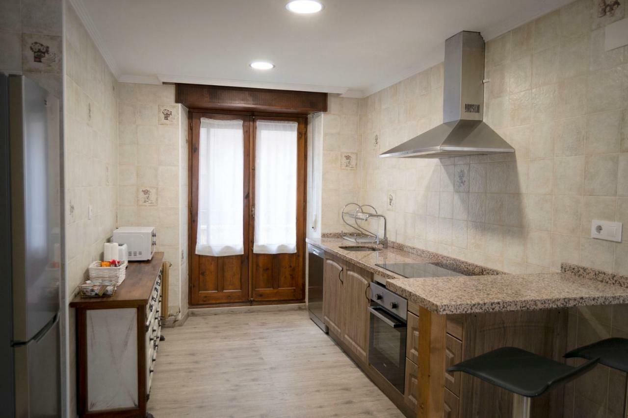 Tres Puentes Anguiano Apartamentos Y Hostal Zewnętrze zdjęcie
