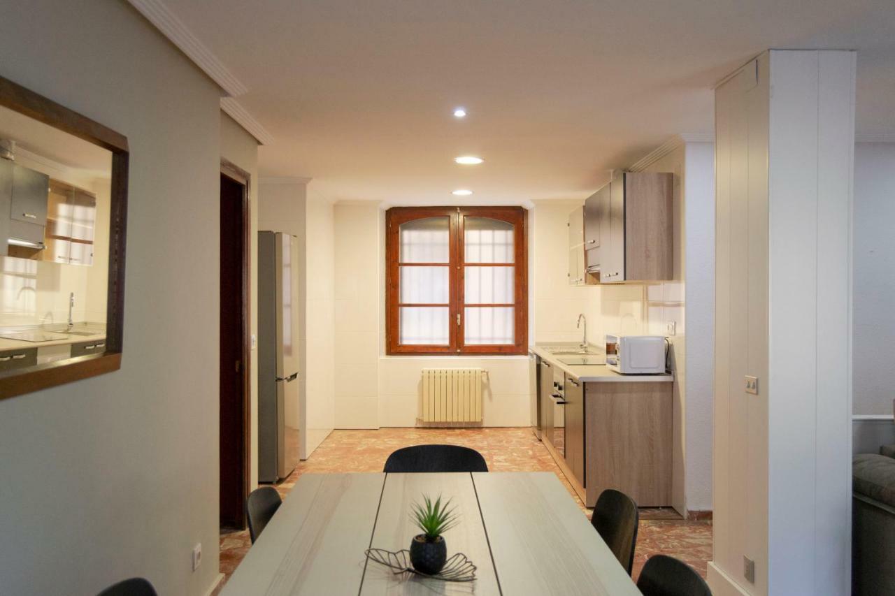 Tres Puentes Anguiano Apartamentos Y Hostal Zewnętrze zdjęcie