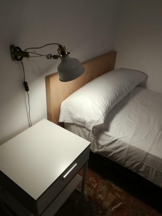 Tres Puentes Anguiano Apartamentos Y Hostal Zewnętrze zdjęcie