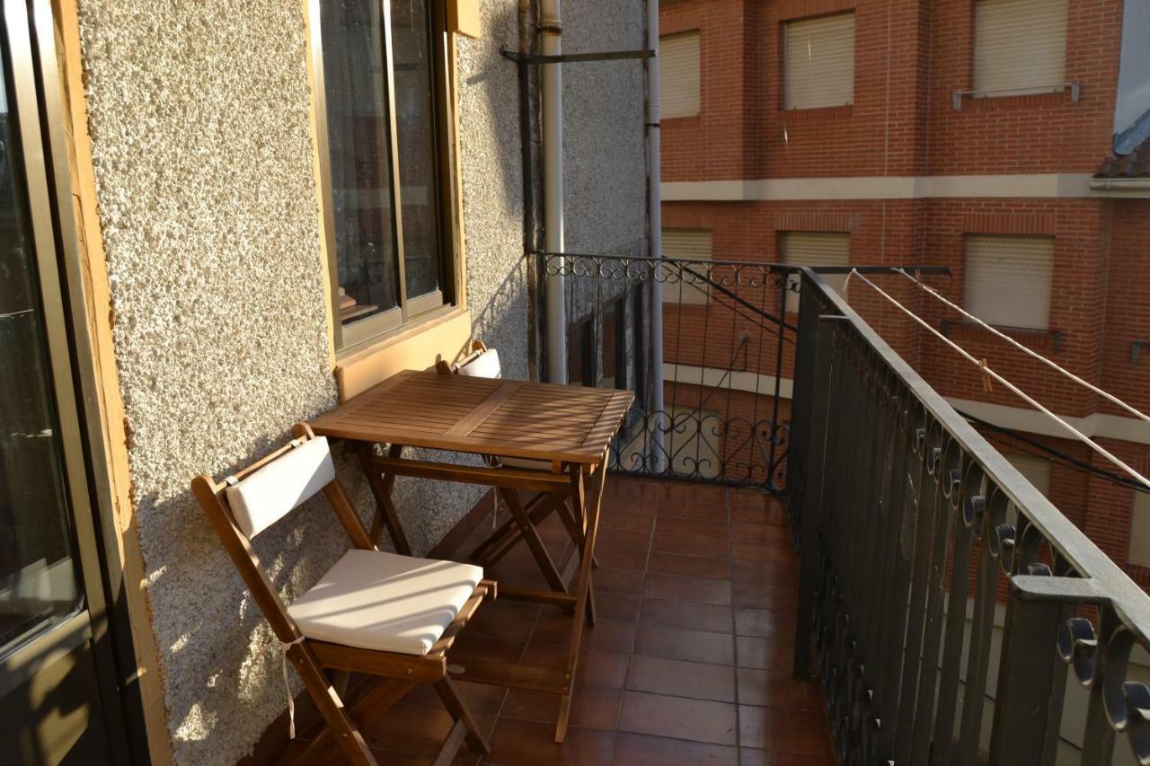 Tres Puentes Anguiano Apartamentos Y Hostal Zewnętrze zdjęcie